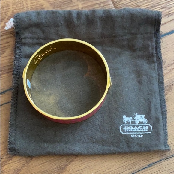 Coach - Picture 8 of 8